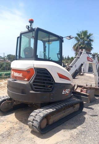 Miniexcavadora Bobcat E50Z 500kg