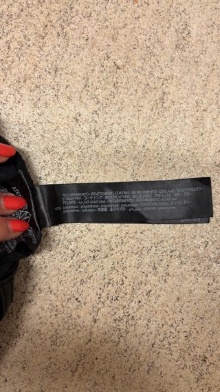 Pantalones Zara efecto piel negros