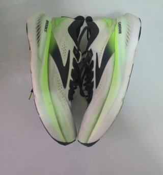 Zapatillas Brooks Hyperion Talla 42.5