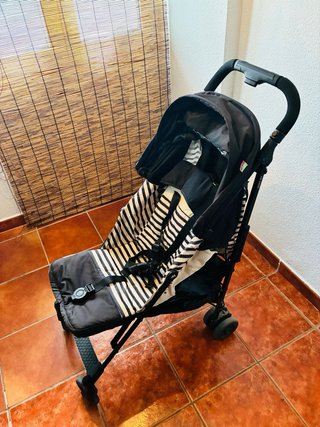 Carrito Maclaren Quest Arc Negro