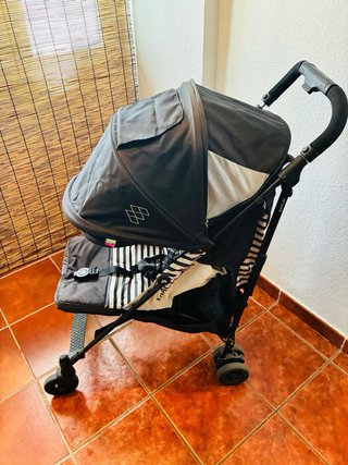 Carrito Maclaren Quest Arc Negro