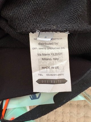 Felpa Off-White con stampa multicolor