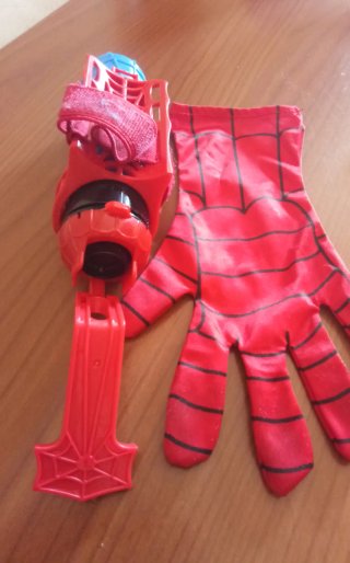 Kit Spiderman Maschera, Guanto e Lancia Ragnatele