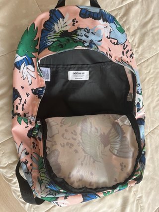 Mochila Adidas Estampado Floral Mariposas