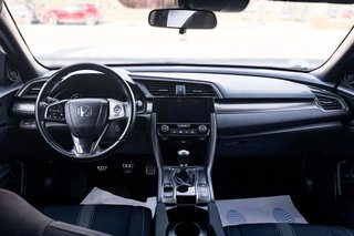 Honda Civic 1.0 I-VTEC TURBO ELEGANCE NAV