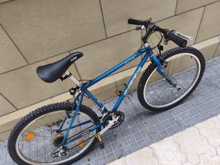 Bicicleta Mongoose Alta Azul