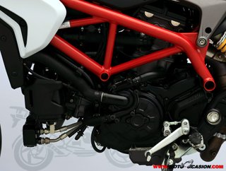 DUCATI HYPERMOTARD 939