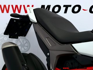 DUCATI HYPERMOTARD 939
