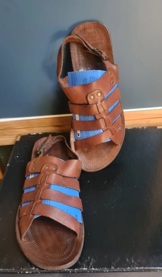 Sandalias piel/cuero estilo gladiador  T44 ( 29cm)