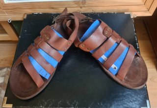 Sandalias piel/cuero estilo gladiador  T44 ( 29cm)
