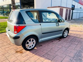 Peugeot 1007 con tan solo 51 mil kilometros