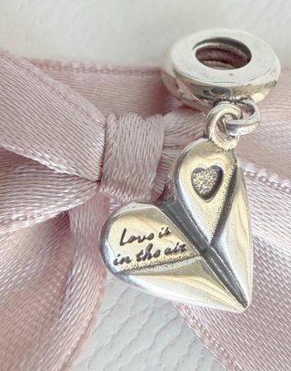 Charm Pandora Corazón Huella