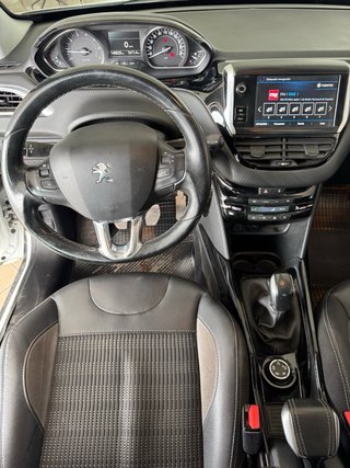 Peugeot 2008 2017
