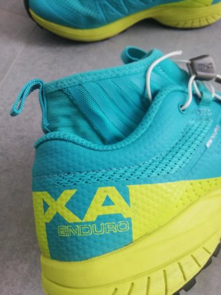 Zapatillas Salomon Trail Running Talla 39,5.