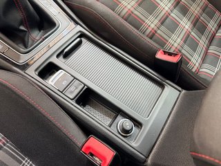 Volkswagen Golf Performance