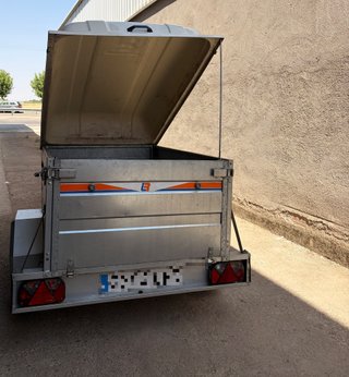 CAJA DE REMOLQUE IBERICA DS300/1210 2011