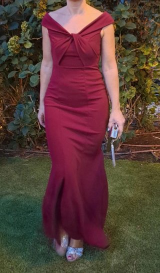 Vestido de fiesta granate talla S/36