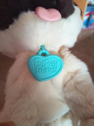 Peluche perro interactivo