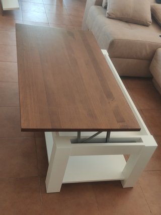 Mesa de centro elevable y estantería de pared made