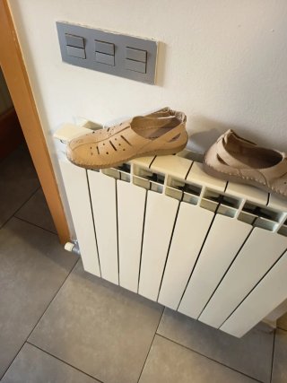 Sandalias de piel para mujer