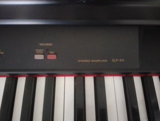 Piano Yamaha Clavinova CLP-411