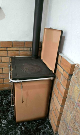 Cocina de leña esmaltada con horno