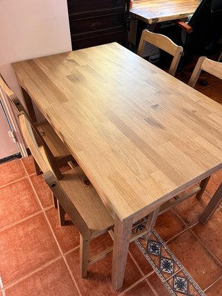 Mesa y 4 Sillas Madera Pino IKEA