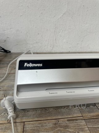 Plastificatore Fellowes Saturn A3 per Piccola Ufficio