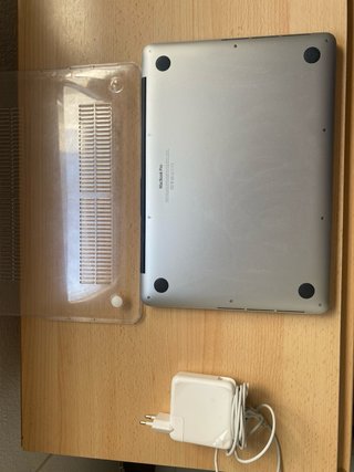 MacBook Pro 13 Early 2015 8GB