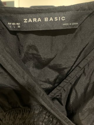 Vestido negro Zara
