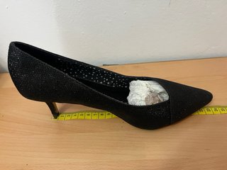 Zapatos de tacón negros con purpurina talla 38