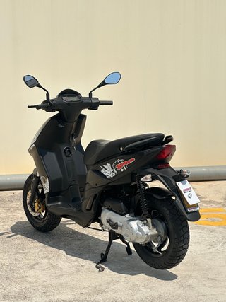 Piaggio Typhoon 50 2T Ciclomotor Negro 2020