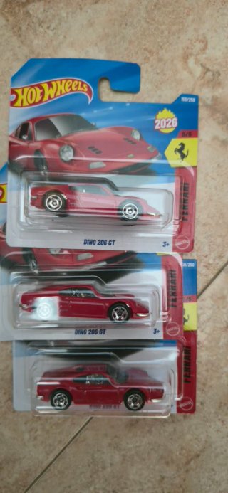 Hot Wheels Ferrari Dino 206 GT 2026