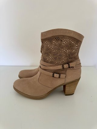 Stivaletti Nero Giardini Beige Donna