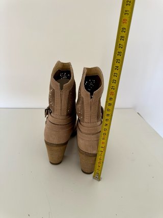 Stivaletti Nero Giardini Beige Donna