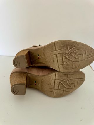 Stivaletti Nero Giardini Beige Donna