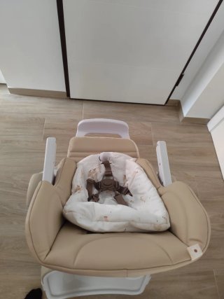 Trona evolutiva de Jane Mila polipiel