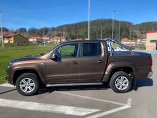 VOLKSWAGEN amarok