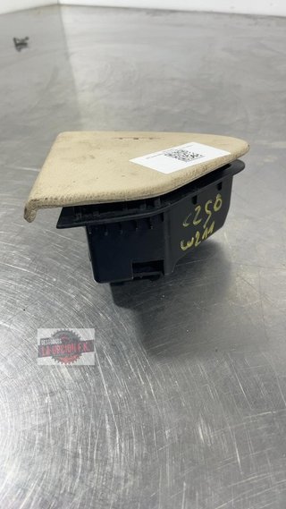 TAPA EXTERIOR COMBUSTIBLE Mercedes-Benz E Berlina (BM 211)(01.2002->)