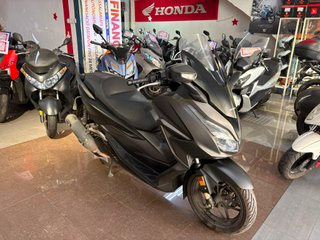 Honda Forza 125 Maxi Scooter