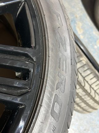 Neumático 265/40 R22 106Y Nuevos