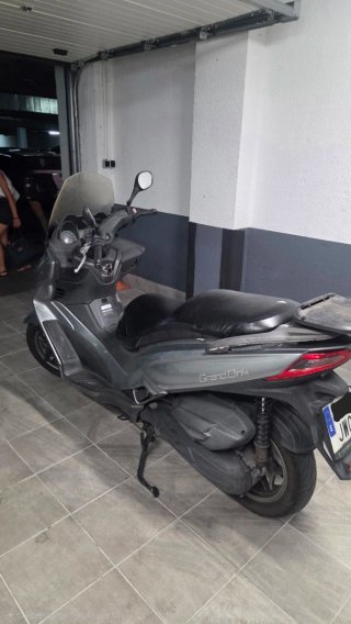 Kymco Grand Dink 125 (2017) con avería motor