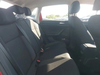 SIN ENTRADA! Volkswagen Polo 2022