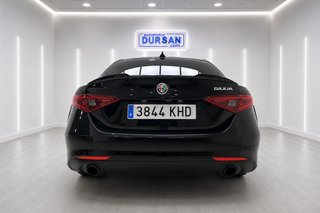 Alfa Romeo Giulia 2.0 Gasolina 147kW (200CV) Super AT