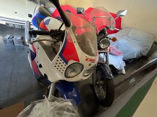 Honda CBR 900RR Fireblade
