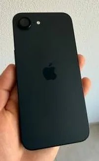 iPhone 16e Nero
