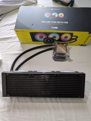 Dissipatore Liquido Corsair Iclue Titan 360 RX RGB
