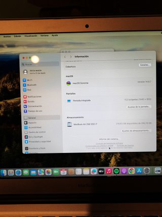 Macbook Air 13,3" Core i7 2014 Cargador y funda