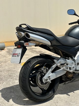 Suzuki GSR 600 Naked 2008