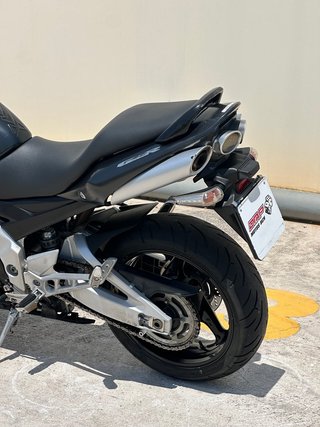 Suzuki GSR 600 Naked 2008